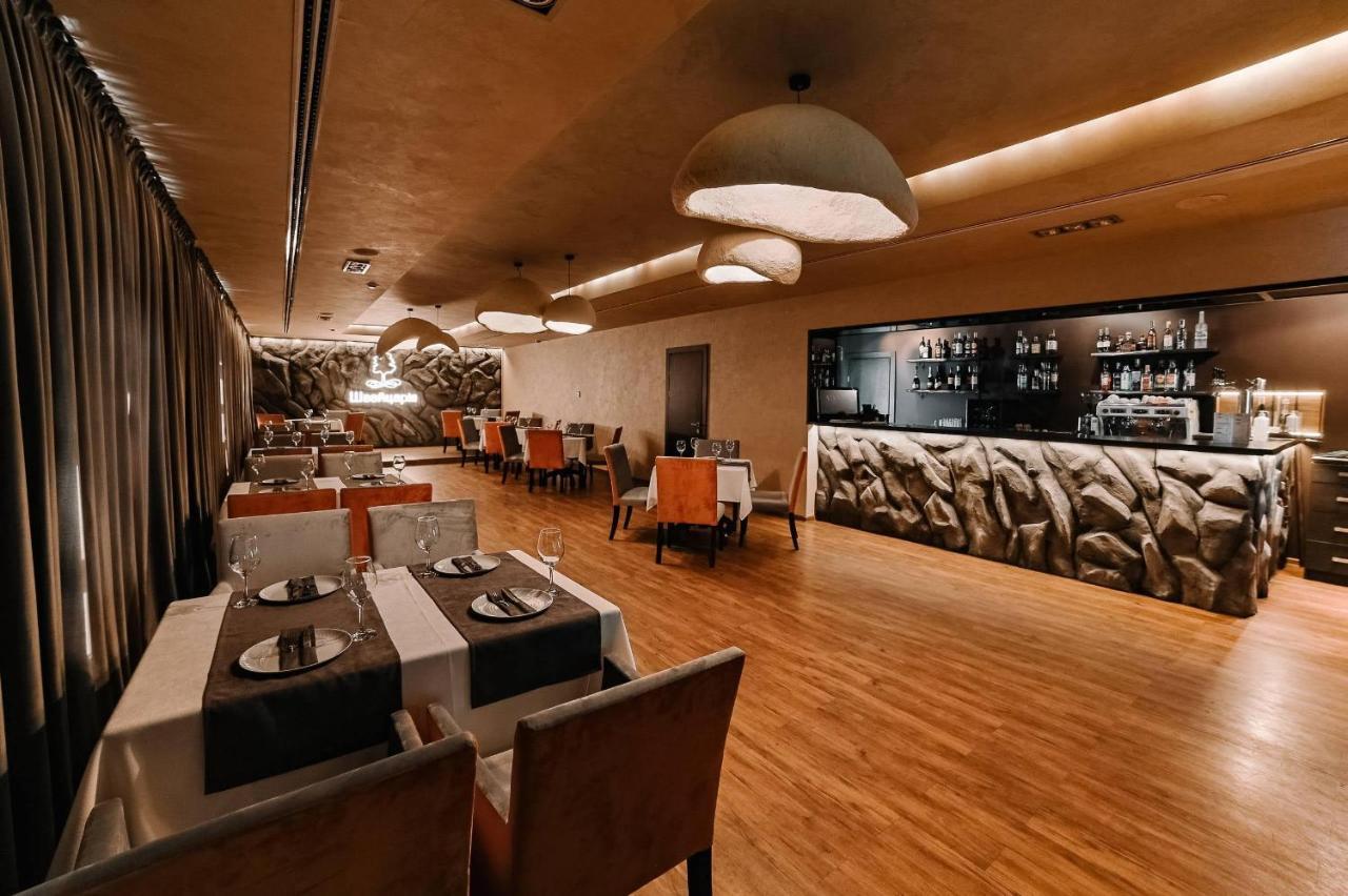 Park Hotel Switzerland Obariv Extérieur photo
