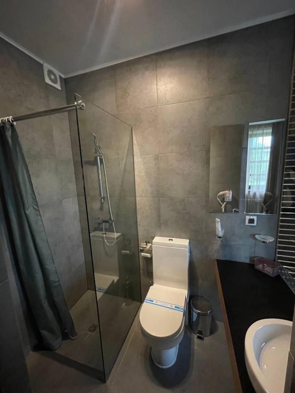 Park Hotel Switzerland Obariv Extérieur photo