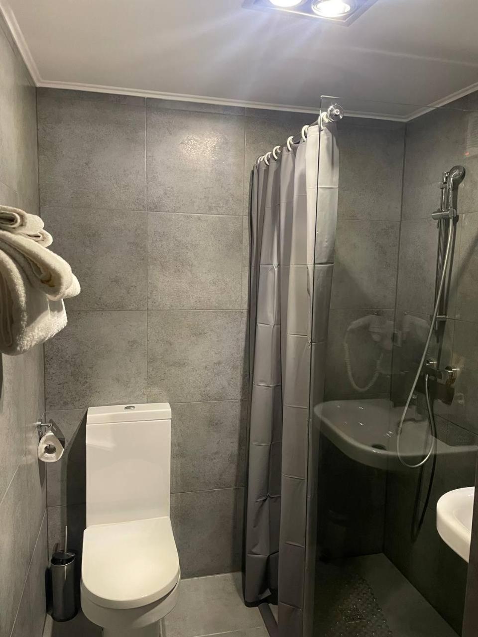 Park Hotel Switzerland Obariv Extérieur photo