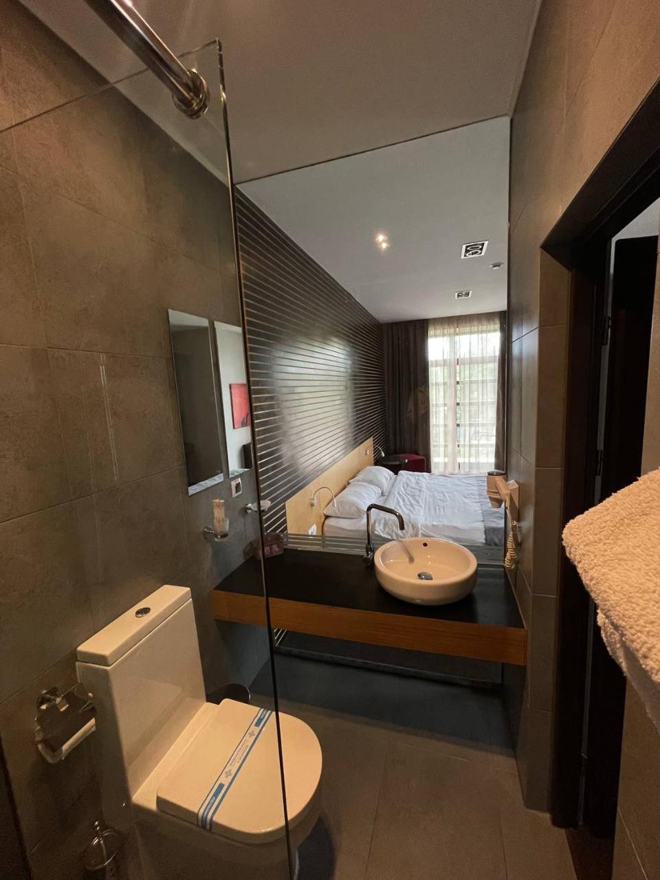 Park Hotel Switzerland Obariv Extérieur photo